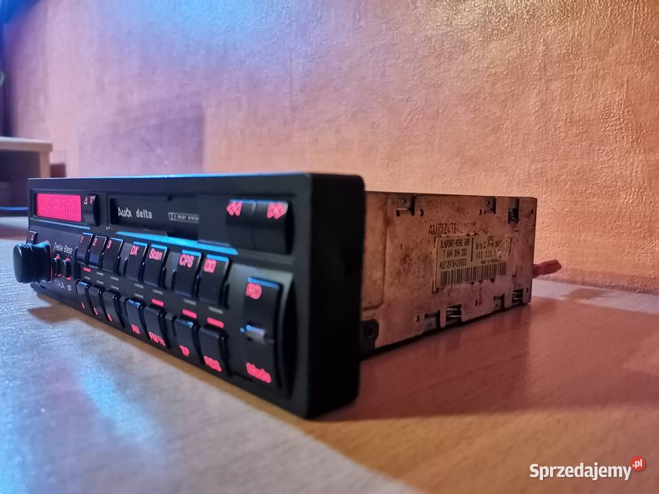 RADIO DELTA CC BOSEAUDI 80A6 C4 C5A4 B5A8 D2 Trzeciewiec