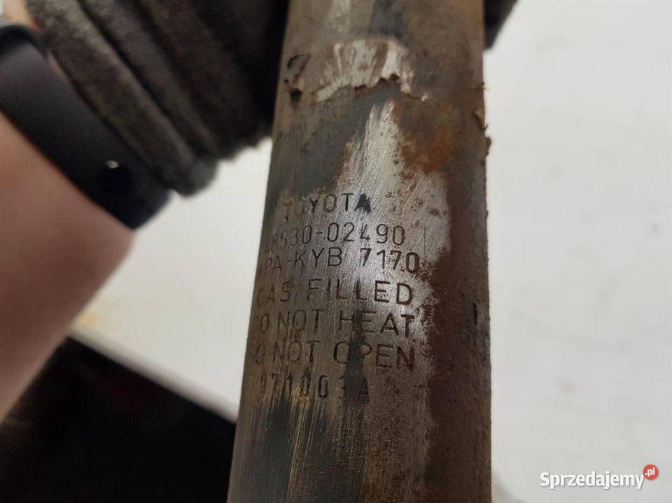 AMORTYZATOR PRAWY TYŁ TOYOTA AURIS 4853002490 Lipno