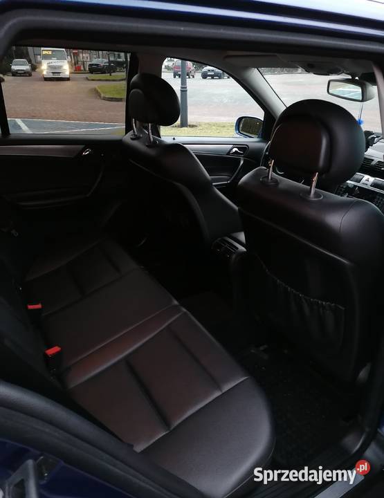 MercedesBenz CKlasa W203 Avangarde Sport Pakiet Rok produkcji 2005 Zajączki Drugie