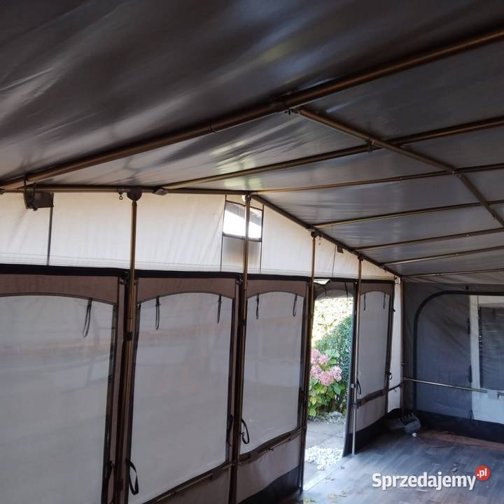 Przyczepa kempingowa z przedsionkiem łódzkie Sieradz sprzedam