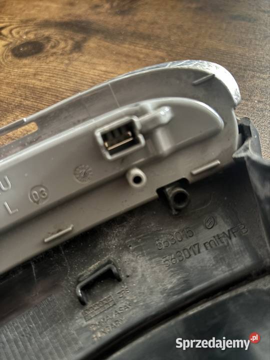 Kierunkowskazy golf 6 Rok produkcji 2010 Wieruszów