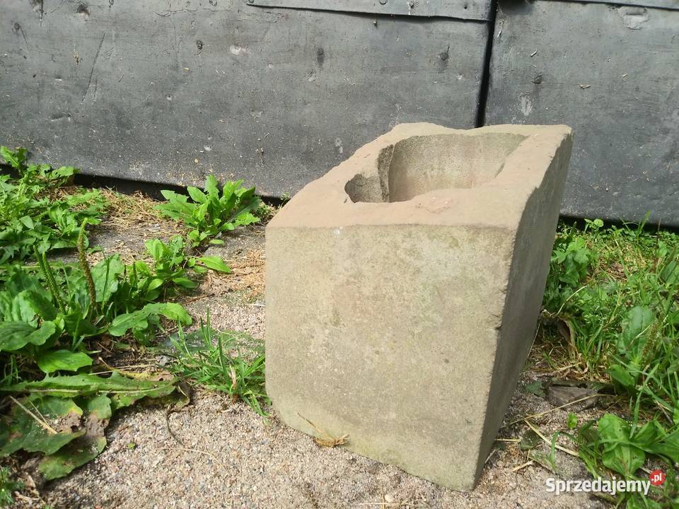 Donica z piaskowca piaskowiec Kamieniec Ząbkowicki