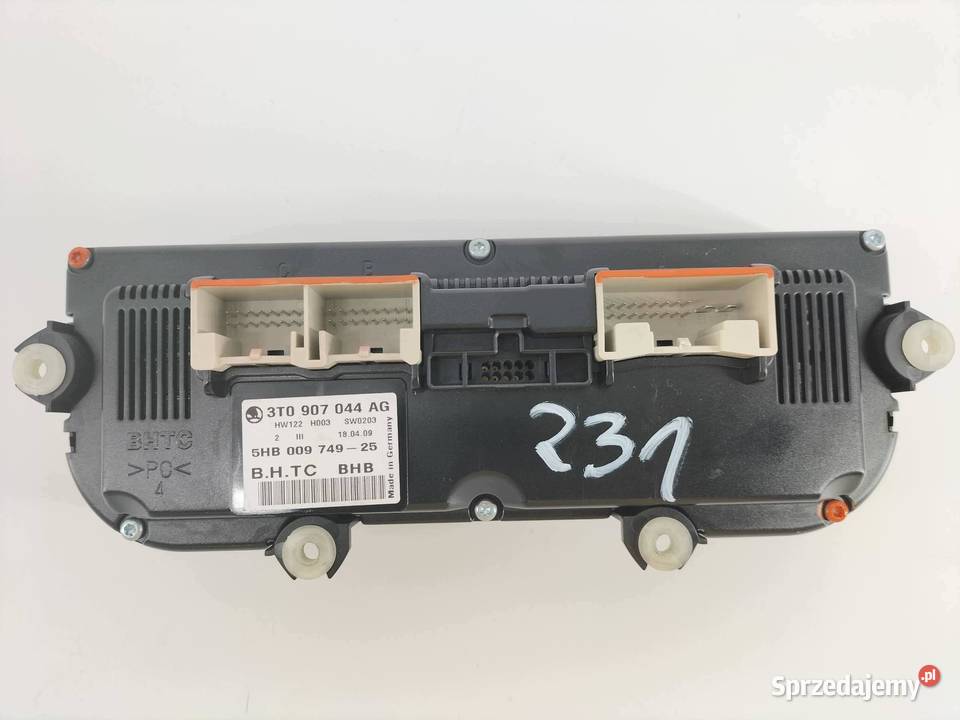 PANEL NAWIEWU 3T0907044AG Skoda Superb II