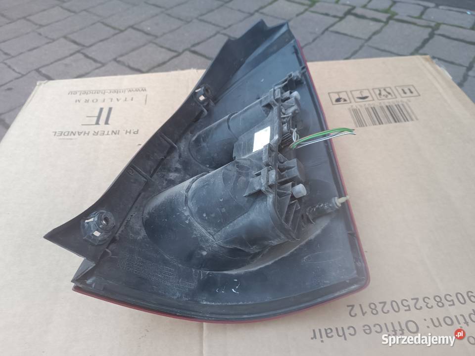 Nissan Primera P12 lampa lewy tył tylna lewa Częstochowa