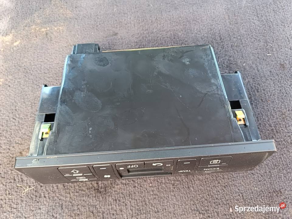 Klimatronik 8D0 820 043M Audi A4 B5 FL a36 Panele sterowania, przełączniki śląskie sprzedam