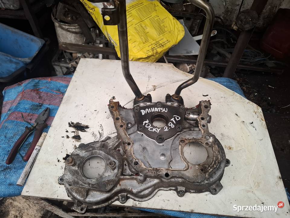 DAIHATSU ROCKY 28 TD pompa oleju smok Kielce sprzedam