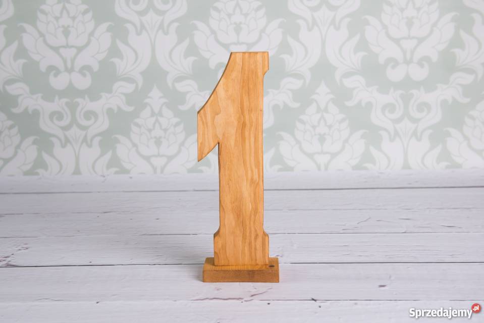 Drewniane cyferki cyfra 1 jedynka foto rekwizyt Milicz