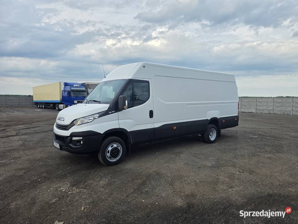 Iveco mega zadbane mały przebieg 2988cm3 Iveco