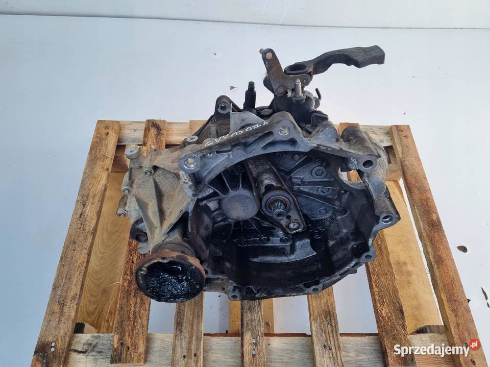 VW Touran 16 FSI MANUALNA SKRZYNIA BIEGÓW manual lubelskie Janów