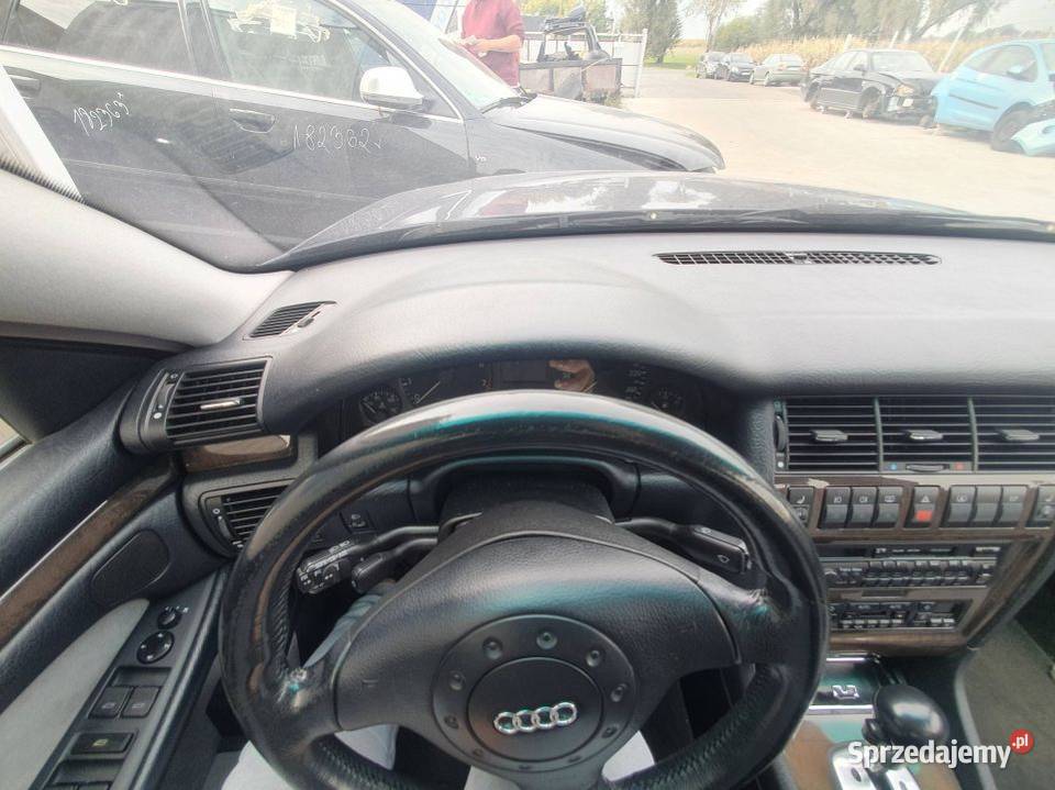 DESKA KOKPIT AUDI A8 D2 Lipno