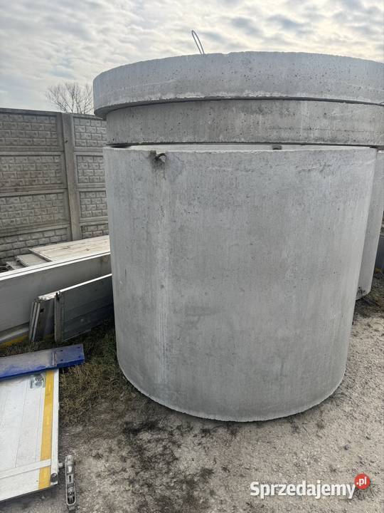 Kręgi betonowe 1500 1 sztuka zpokrywą Pozostałe Wierzbica sprzedam