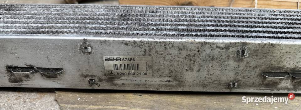 Intercooler chlodnica powietrza 32 cdi mercedes Wierzchowisko sprzedam