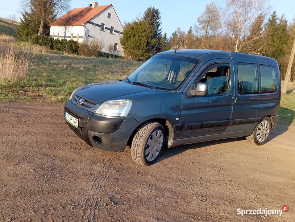 Peugeot Partner 16 PbLpg 5os Rok produkcji 2005 Wałbrzych