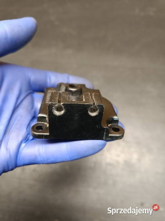 Obudowa korpus silniczek zaworu wydechowego 21 małopolskie sprzedam