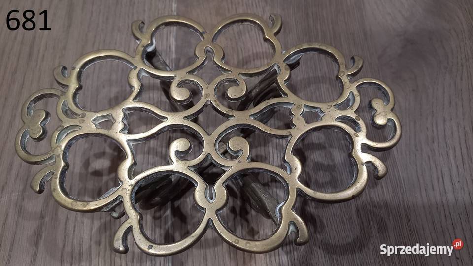 Podstawka mosiężna pod garnek żelazko Jabłka 681 Gawroniec