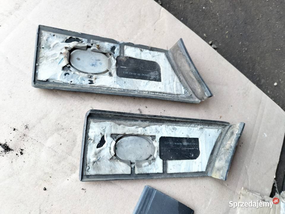 AUDI 80 B3 80B3 LISTWY KISZTWY BOCZNE DRZWIOWE Kamień-Kolonia sprzedam