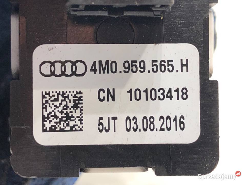 PRZEŁĄCZNIK REGULACJI LUSTEREK AUDI A5 F5 osobowe