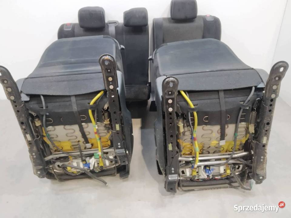 FOTELE KANAPA BOCZKI 3D KOMPLET GRZANE Honda