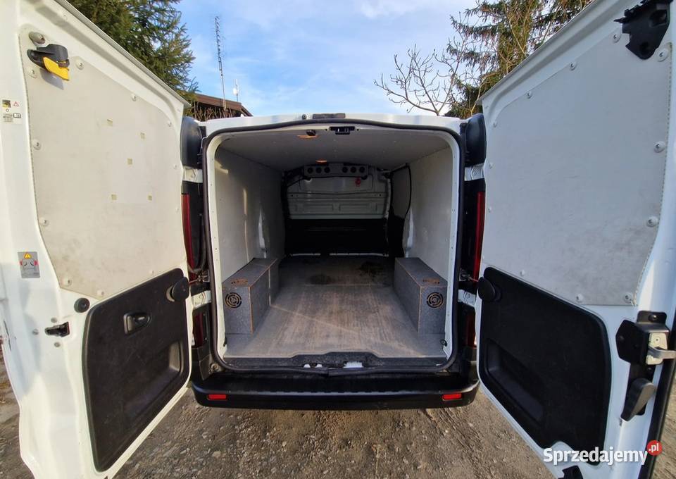 Opel Vivaro Chłodnia bezwypadkowy Pudłówek