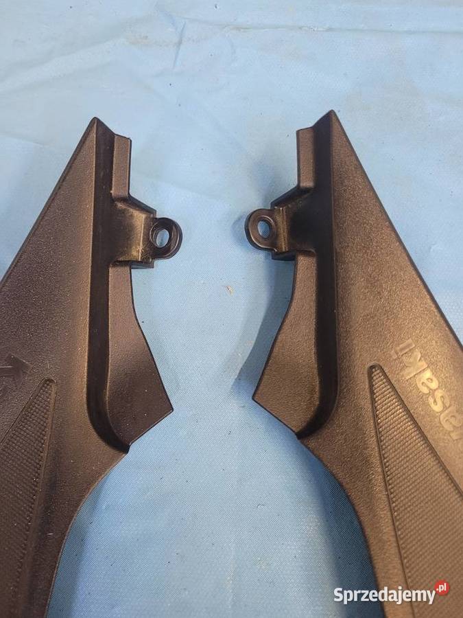 Kawasaki ninja ZX 400 1823 osłona plastik bok Plastiki Nowy Tomyśl