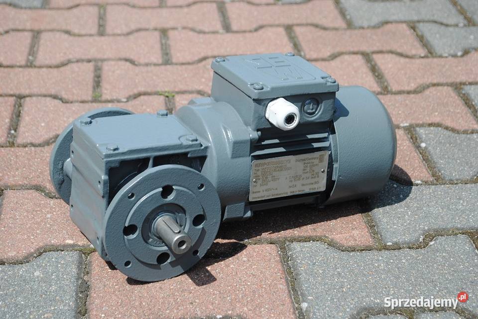 Motoreduktor kątowy 018kw 34obrmin z hamulcem Kargowa sprzedam