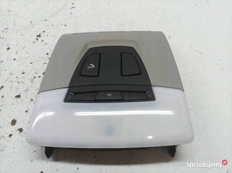 LAMPKA PODSUFITKI Bmw Seria 1 II 20112019 F2021