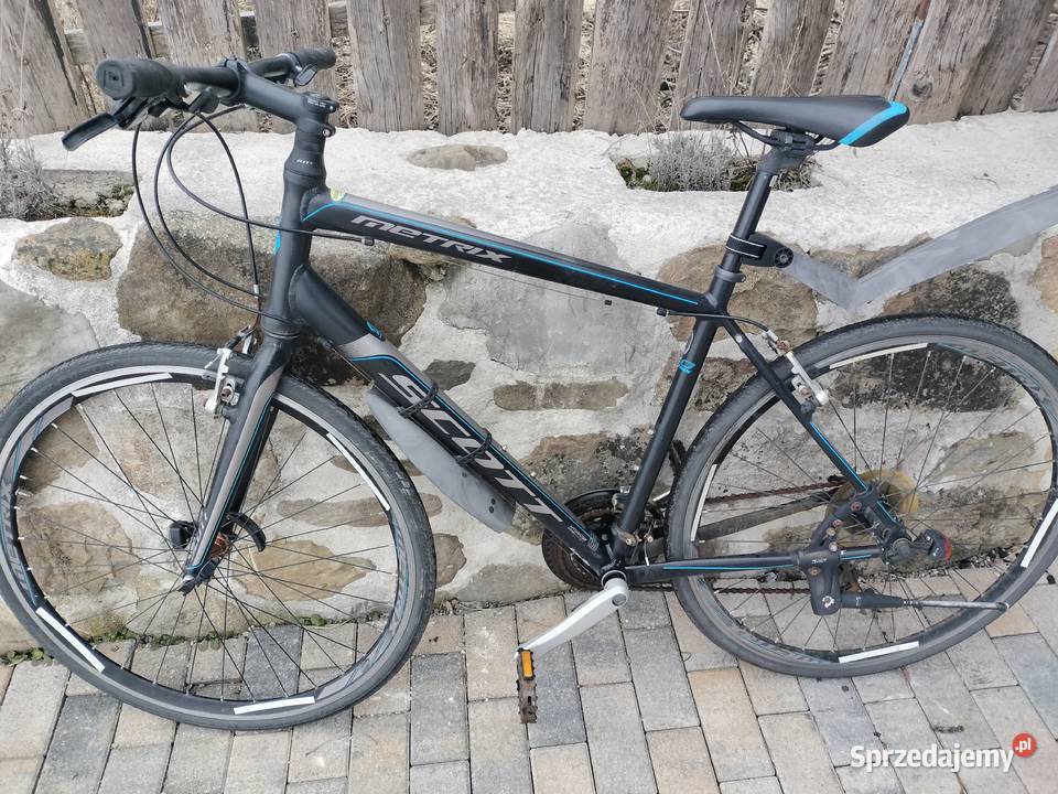 Scott metrix czarny rower miejski męski kola 28