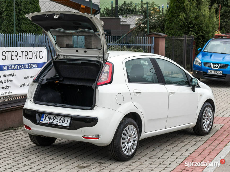 Fiat Grande Punto 14Benzyna77 149 Zarejestrowany w Polsce Nowy Sącz