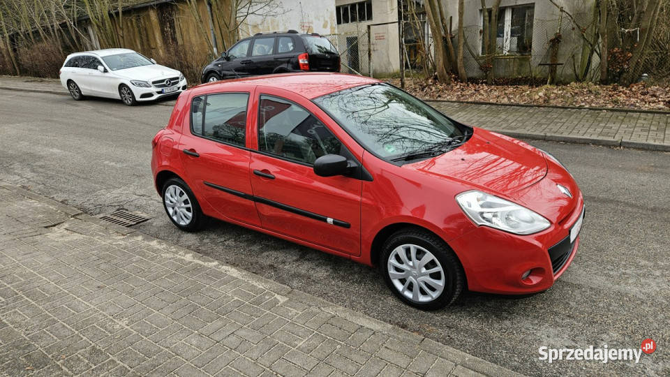 Renault Clio LiftingIdealny na pierwsze autoBez benzyna Szczecin sprzedam
