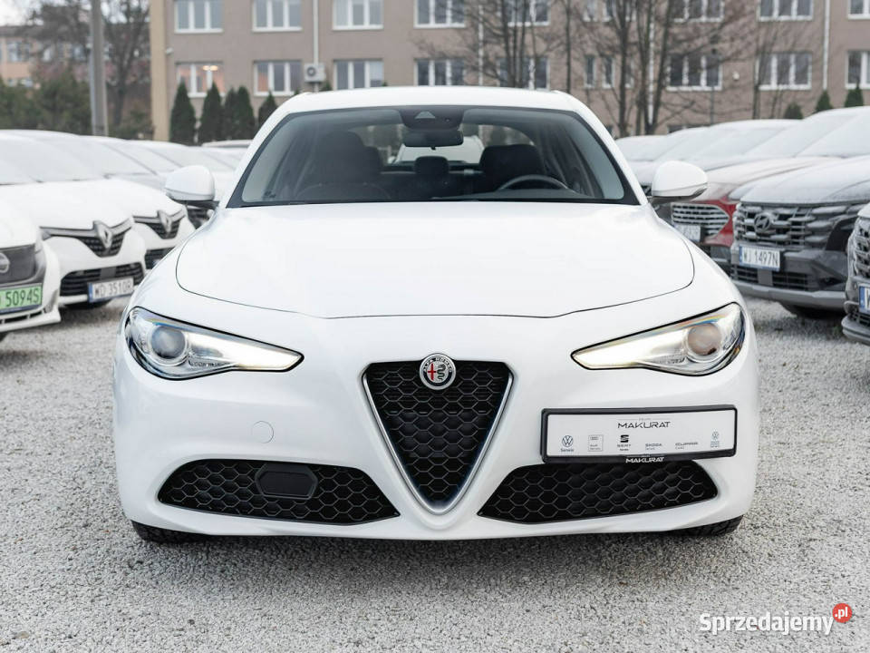 Alfa Romeo Giulia 20 Turbo Business DNA 2 stref bluetooth pomorskie Gdańsk sprzedam
