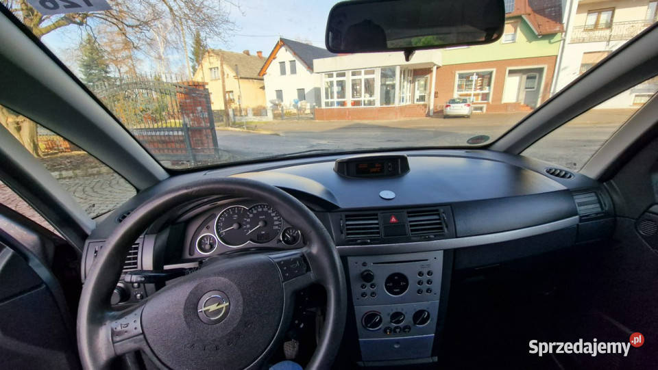 Opel Meriva 16 EcoTec Klimatyzacja hak Radio CD Głogówek
