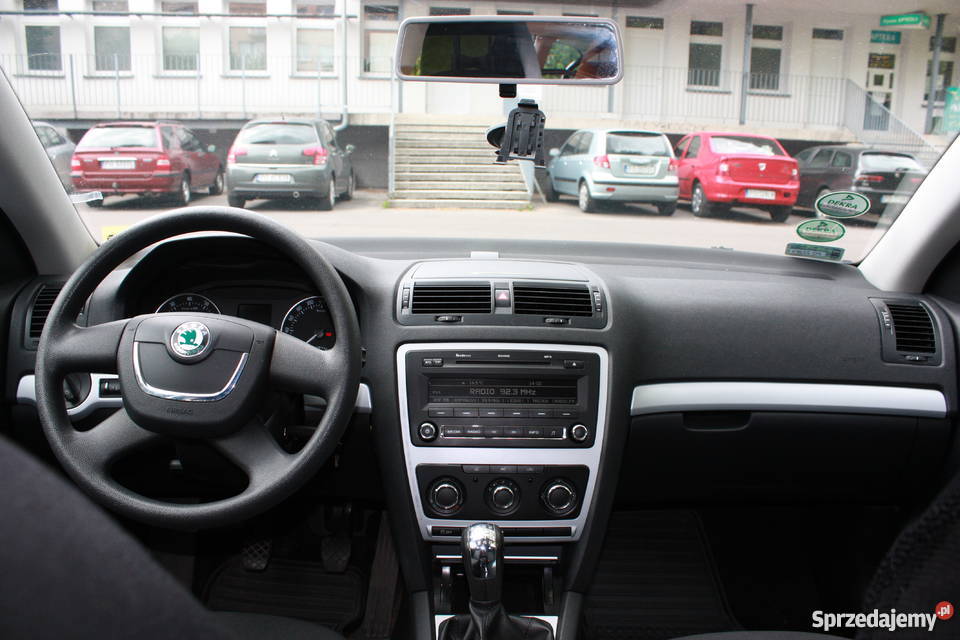 Skoda Octavia II Premia kombi lift salon ASO bezwypadkowy Poznań