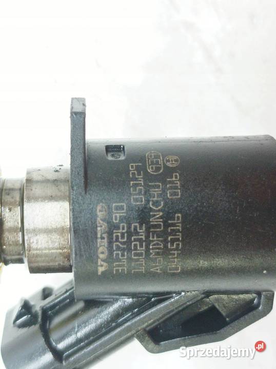 WTRYSKIWACZ 0445116016 31272690 24 D Volvo V60 I