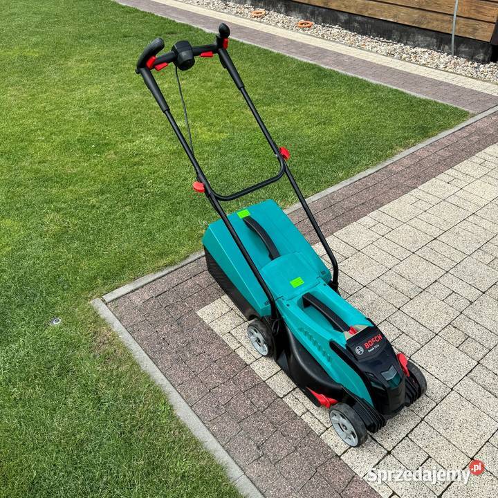 Kosiarka akumulatorowa Bosch Rotak 32Li z koszem Lubin