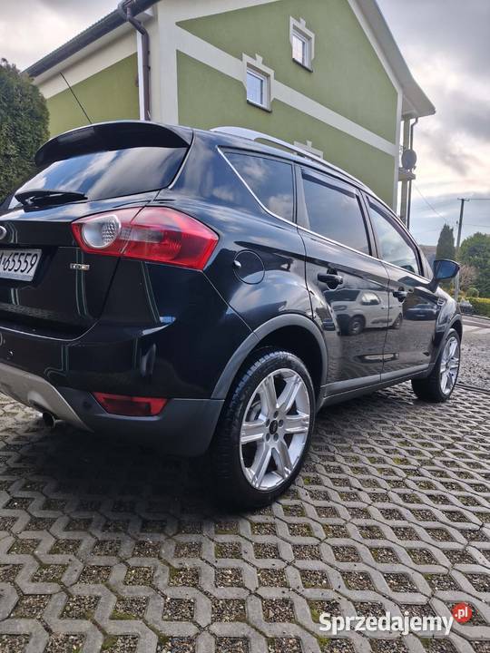 Sprzedam Kuge skórzana tapicerka Kuga Poraż