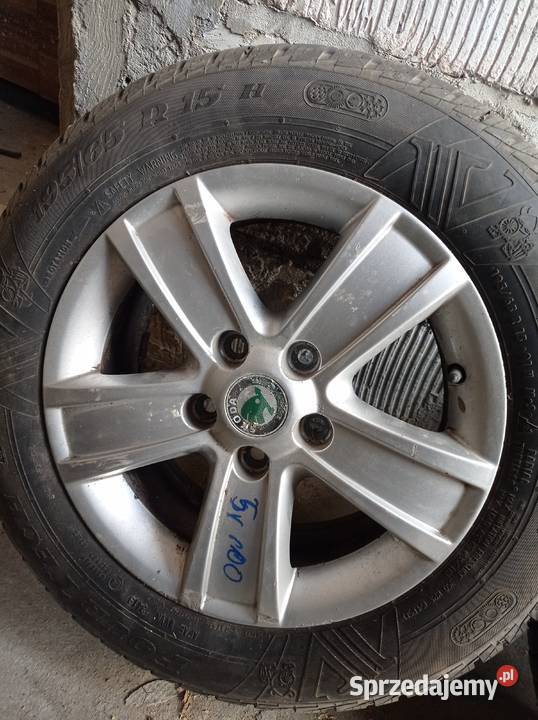 Seat Leon 5x12 18 16 nieuszkodzony Górno sprzedam