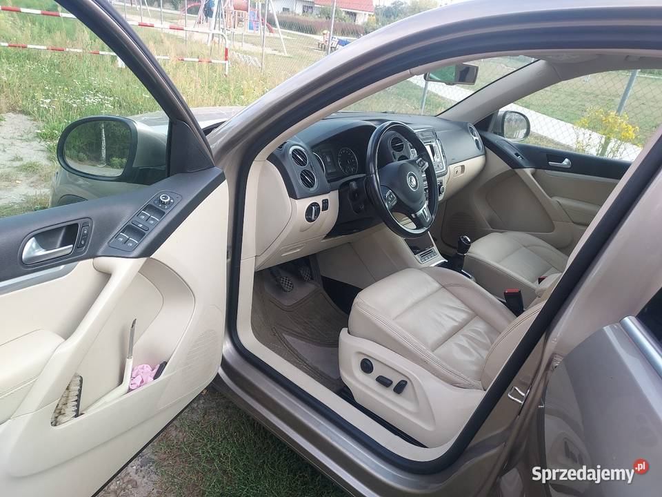 VW TIGUAN 20 TSI 4MOTION 4X4 panorama skóra asystent pasa ruchu Samochody osobowe wielkopolskie Poznań