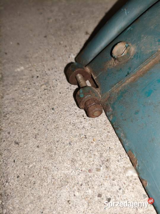 Klapa koszą wózka bocznego Ural M72 Leszno