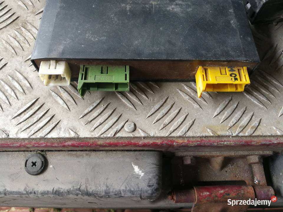 Moduł komfortu BMW E32 E34 61351389006 komputery