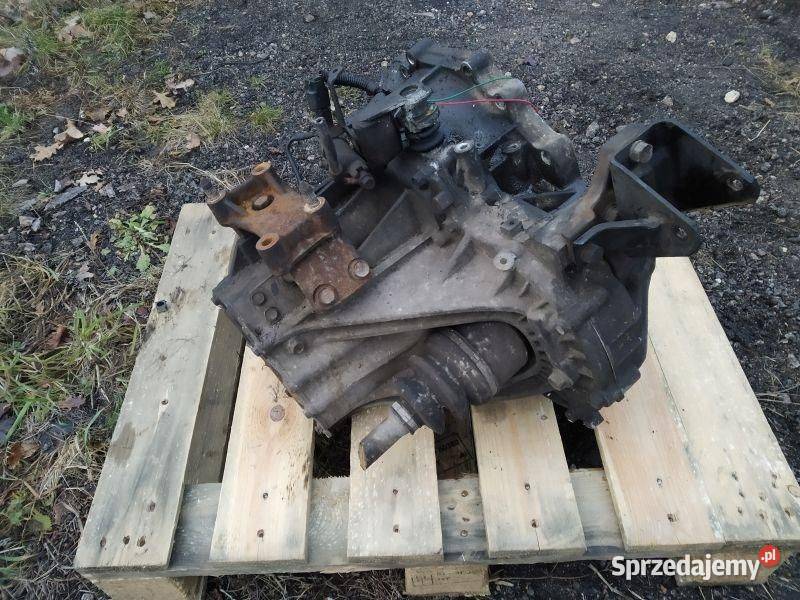 SKRZYNIA BIEGÓW MANUALNA HYUNDAI TRAJET 20 CRDI Rudziniec sprzedam