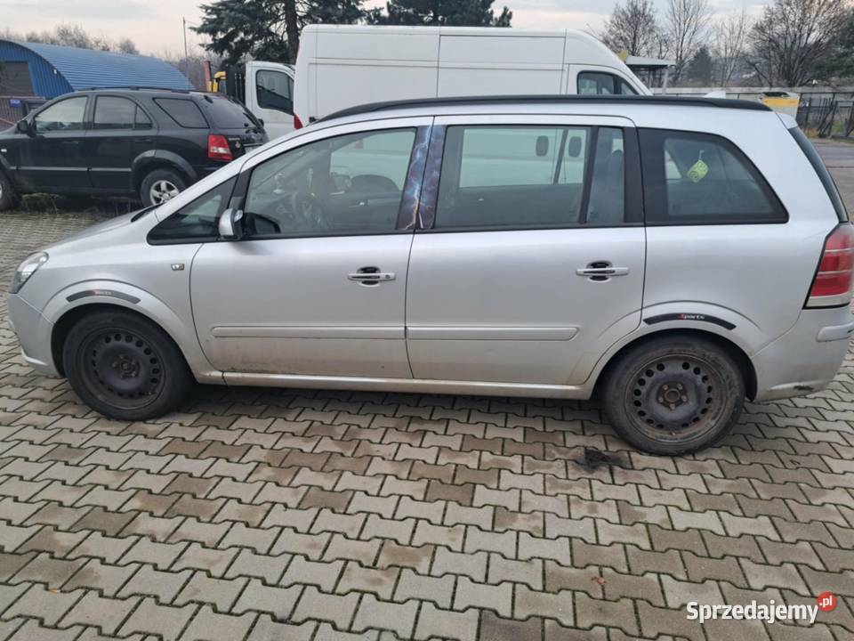 Opel Zafira B 19 uszkodzony Zabrze