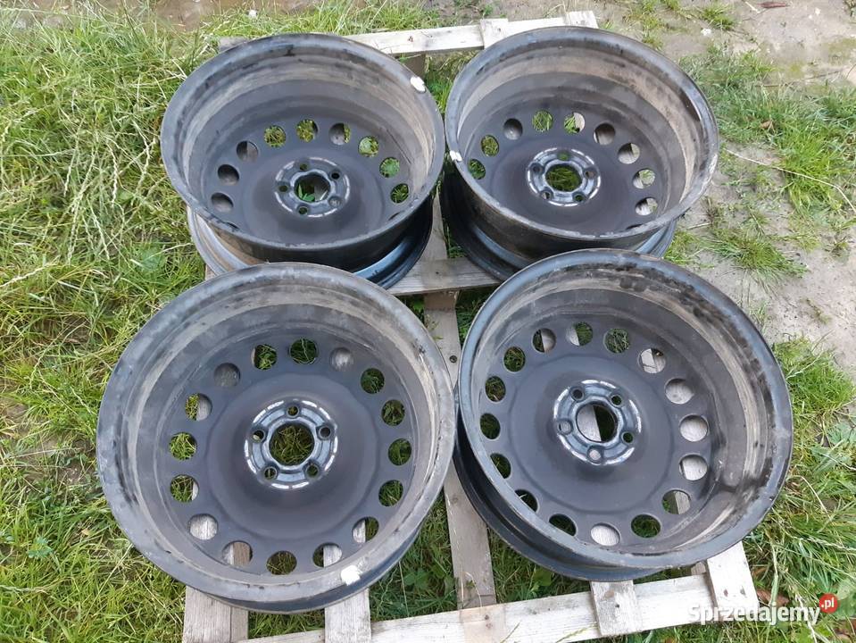 Felgi 16 cal volkswagen bora golf audi a3 a4 Koła i felgi Bychawa
