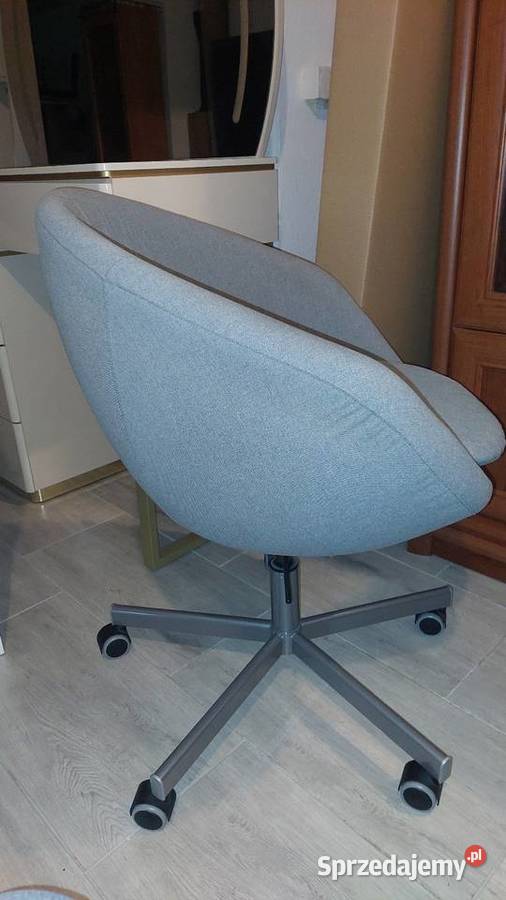 Fotel obrotowy Ikea Skruvsta Poznań