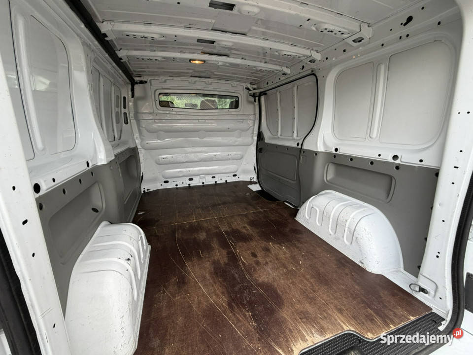 Opel Vivaro 20 115 L1H1 Furgon Blaszak 338000km świętokrzyskie Widełki