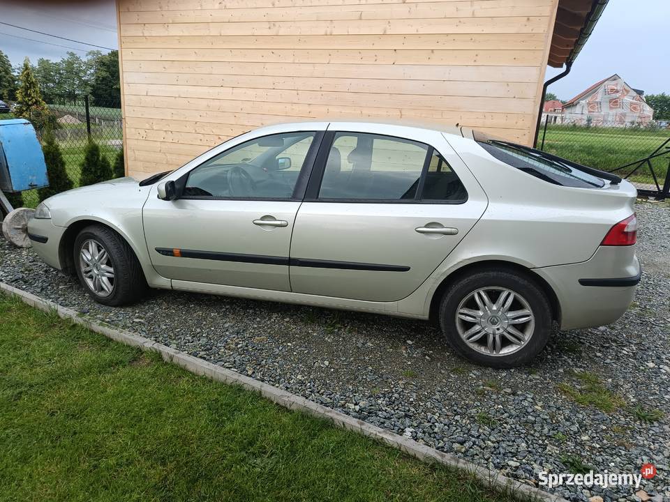 Laguna 2 gaz Rok produkcji 2004 dolnośląskie Świdnica sprzedam