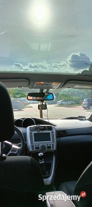 Sprzedam Toyotę Verso 20 d isofix