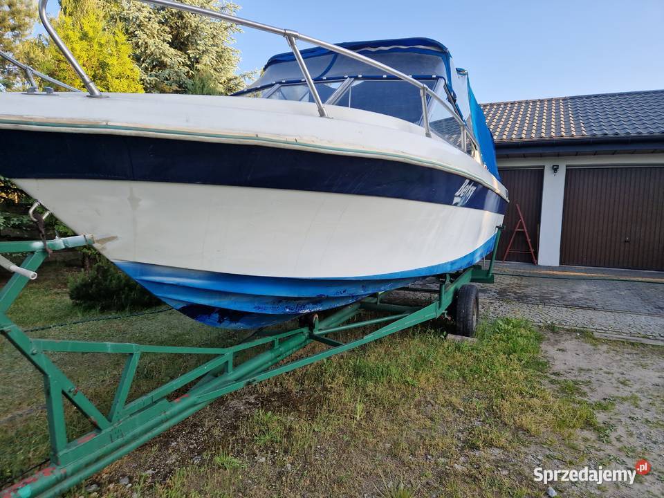 Łódź kabinowa z naczepą komplet Włocławek