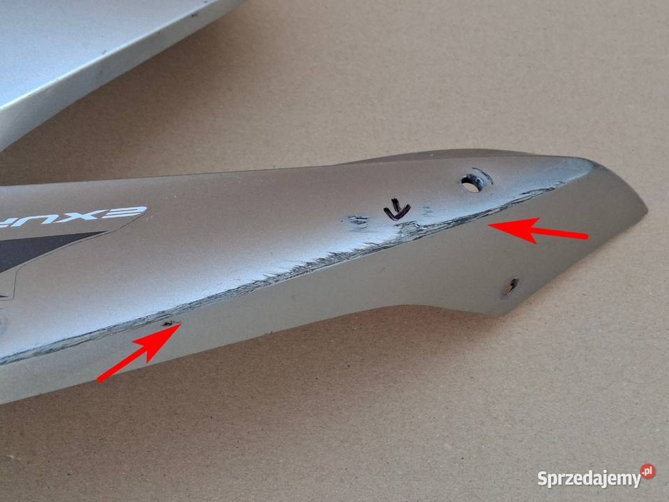 YAMAHA R1 RN12 OWIEWKA PRAWA BOCZEK OSŁONA BOK Szyby i owiewki Bieleń