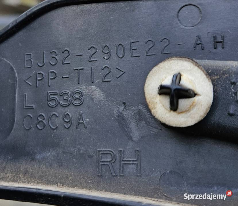 RANGE ROVER EVOQUE I LISTWA BŁOTNIKA PRAWY TYŁ Międzychód