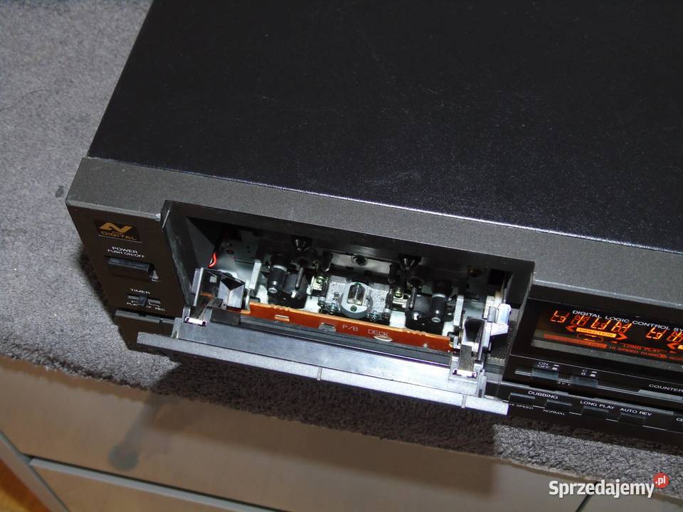 Magnetofon Universum C46011 ładny WYSYŁKA Jasło sprzedam